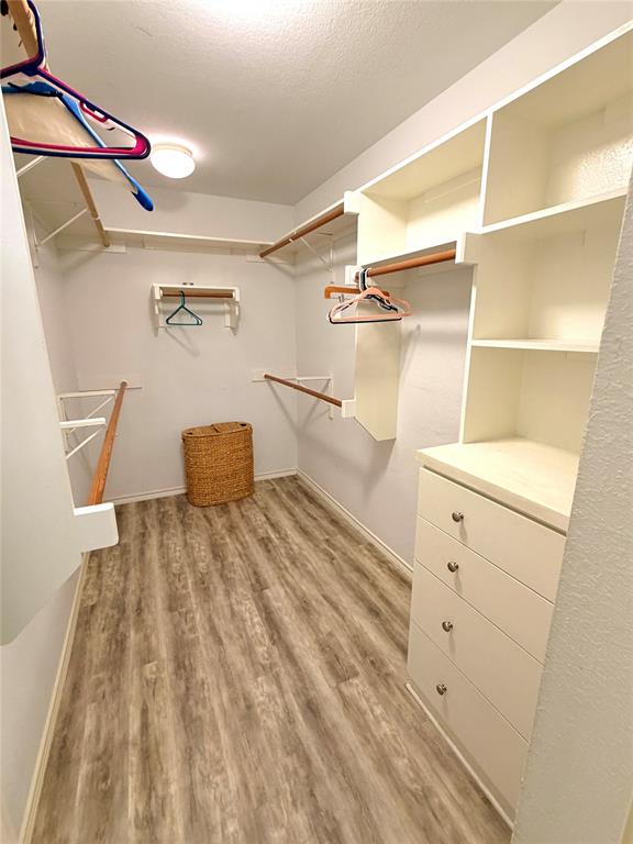 5614 Wedgefield Road Property Photo 17