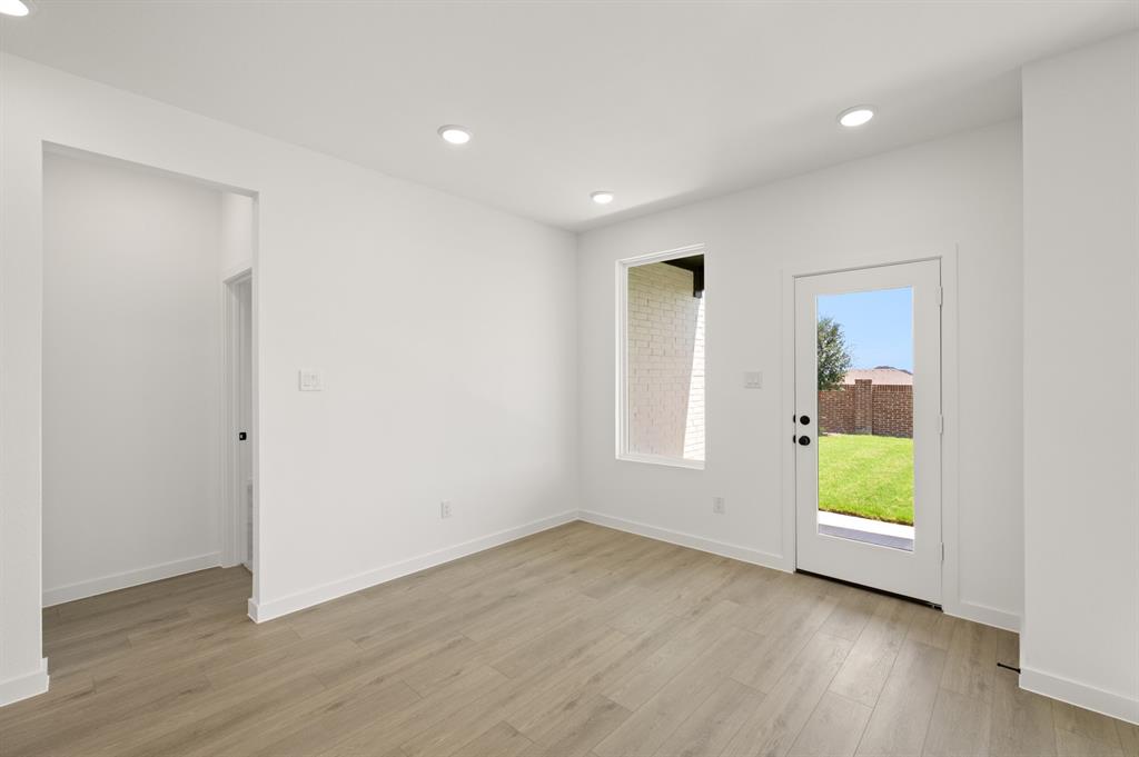 664 Tyronza Drive Property Photo 17