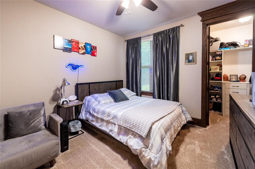 4002 Shadow Ridge Lane Property Photo 25