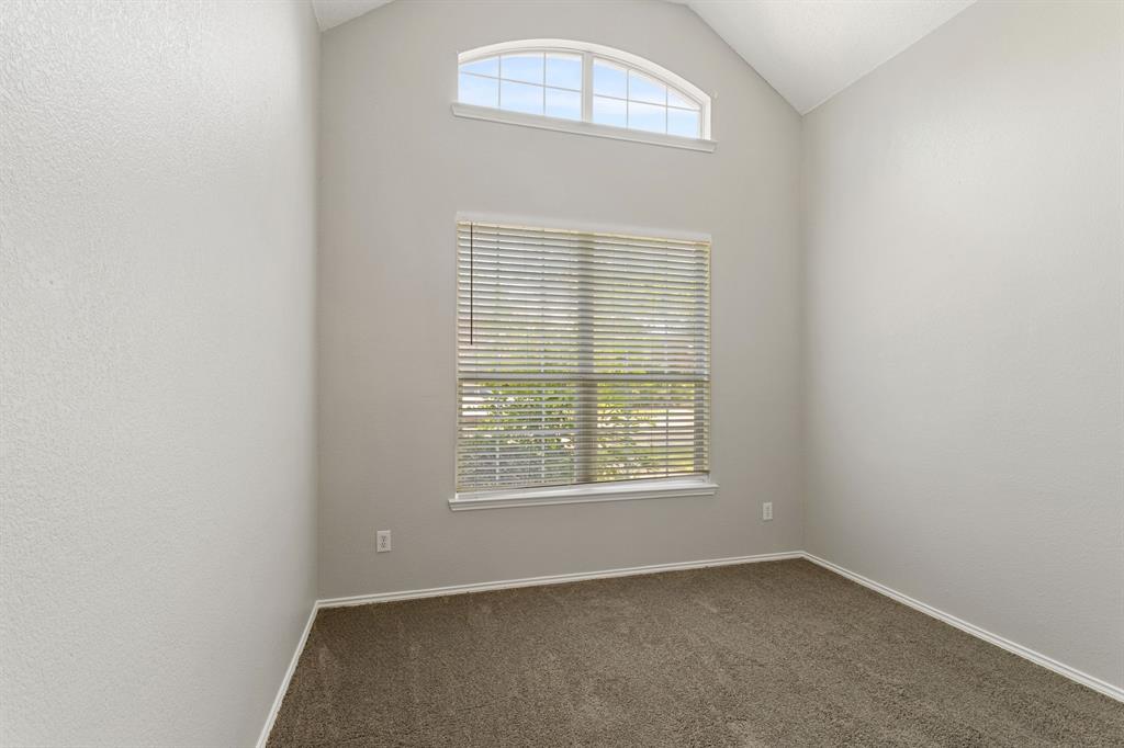 2027 Wimbledon Drive Property Photo 5