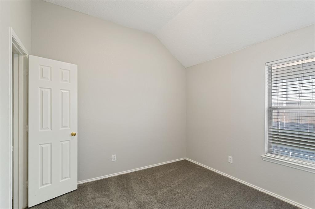 2027 Wimbledon Drive Property Photo 7