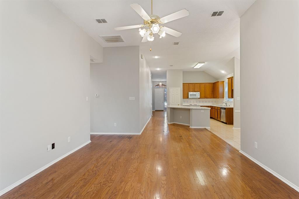 2027 Wimbledon Drive Property Photo 14