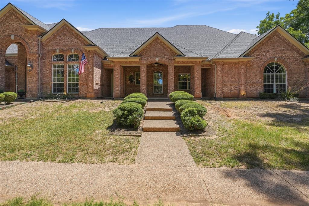 7405 Fox Fire Court Property Photo 3