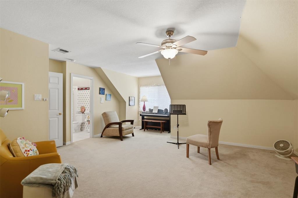 7405 Fox Fire Court Property Photo 20