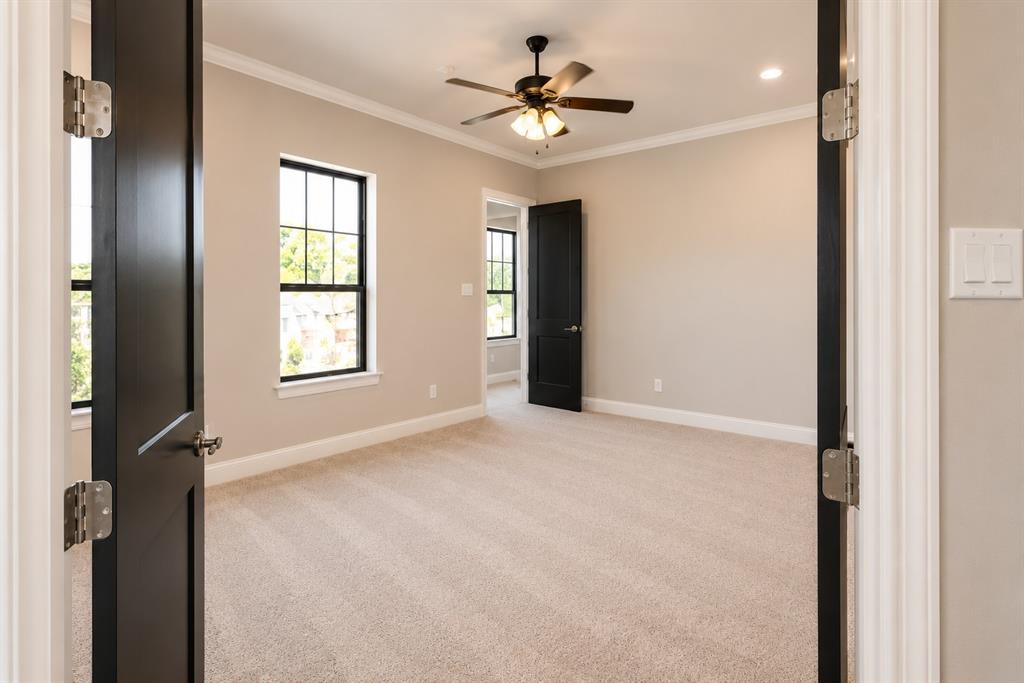 305 Sunset Lane 101 Property Photo 15