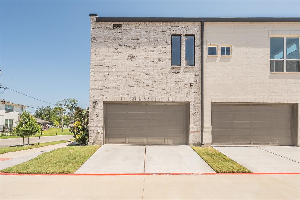 305 Sunset Lane 101 Property Photo 24