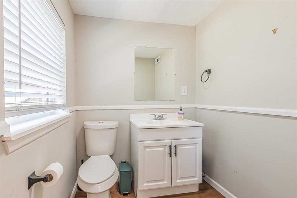 3520 Loganwood Drive Property Photo 19