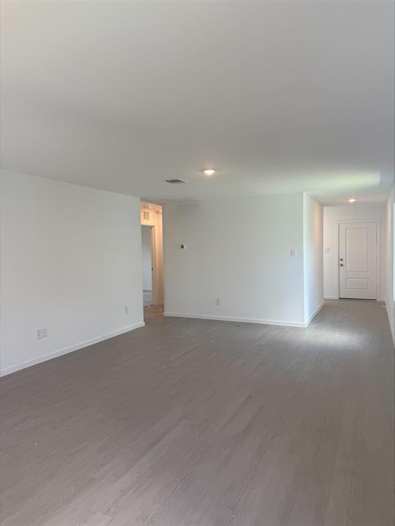 3928 Superior Place Property Photo 3