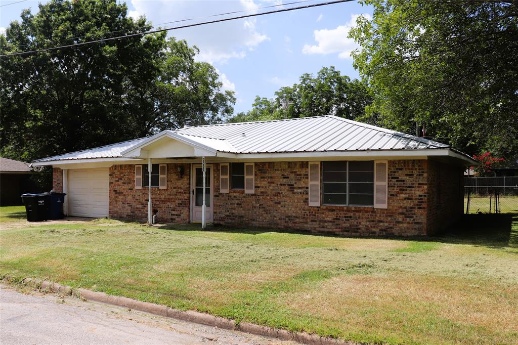 2509 Ridgecrest Property Photo 1