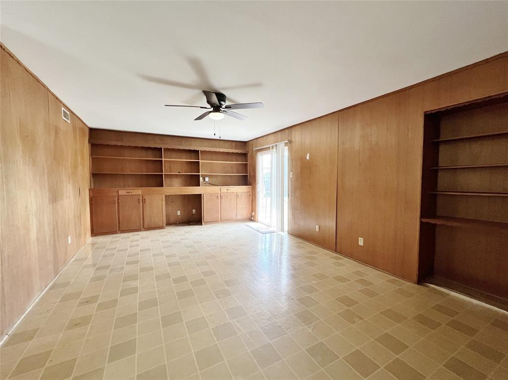 3641 Townsend Drive Property Photo 5