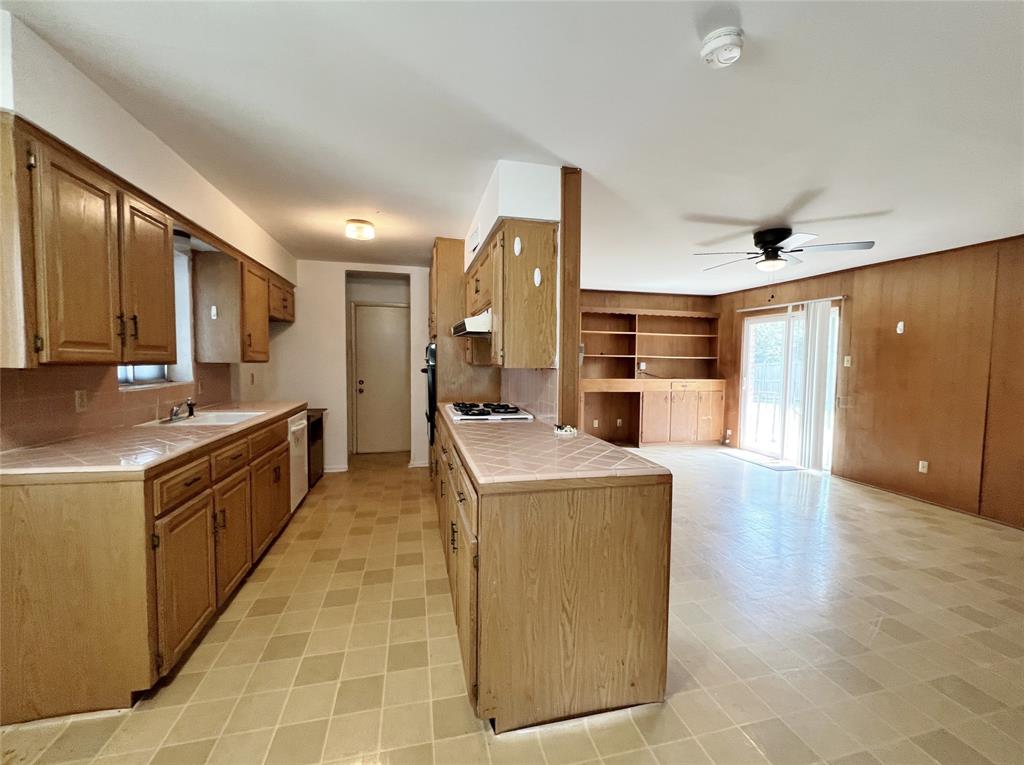 3641 Townsend Drive Property Photo 6