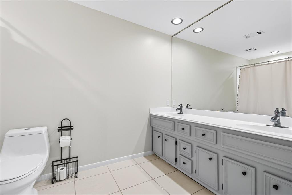 7632 Tallow Drive Property Photo 23