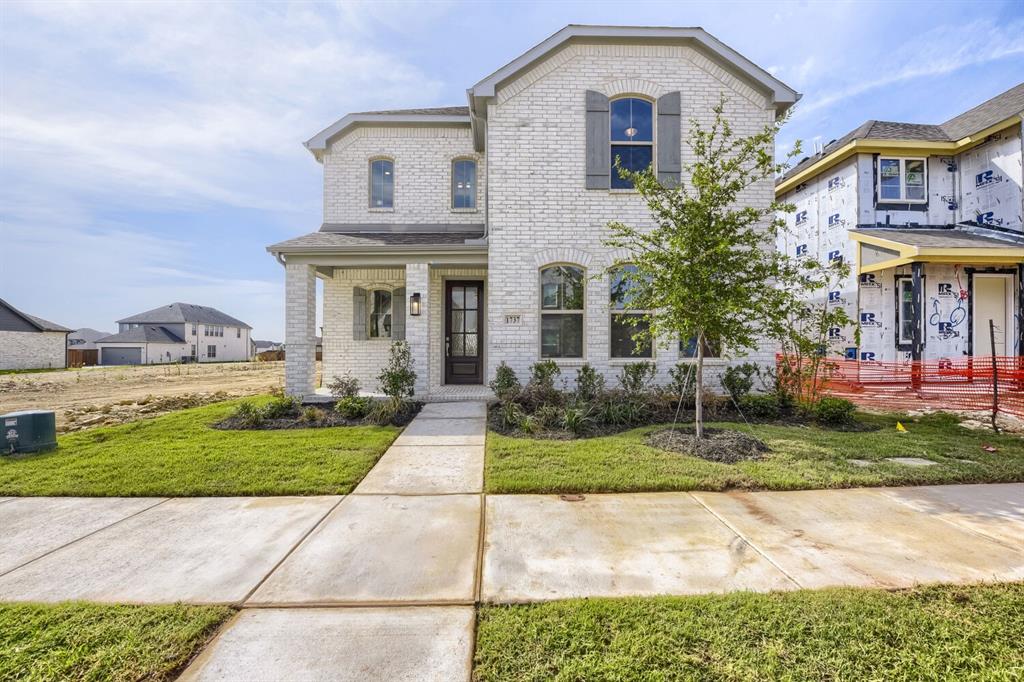 1737 Cornwall Avenue Property Photo 1