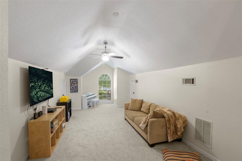 1506 Constellation Drive Property Photo 17