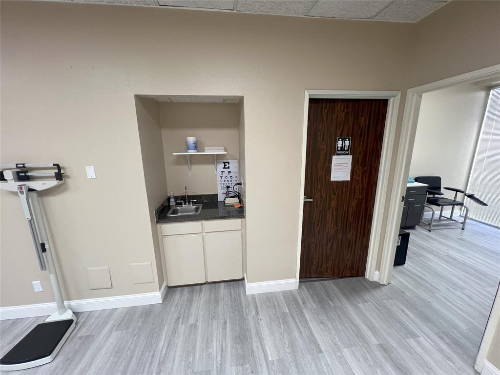 6850 Manhattan Boulevard 250 Property Photo 10