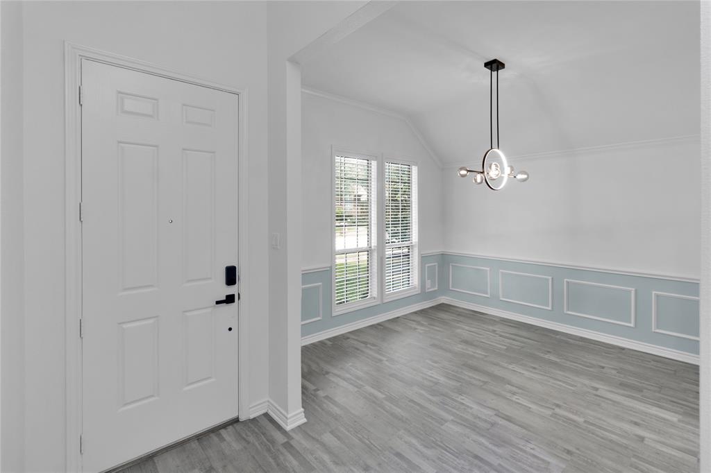 4037 Navarro Way Property Photo 4