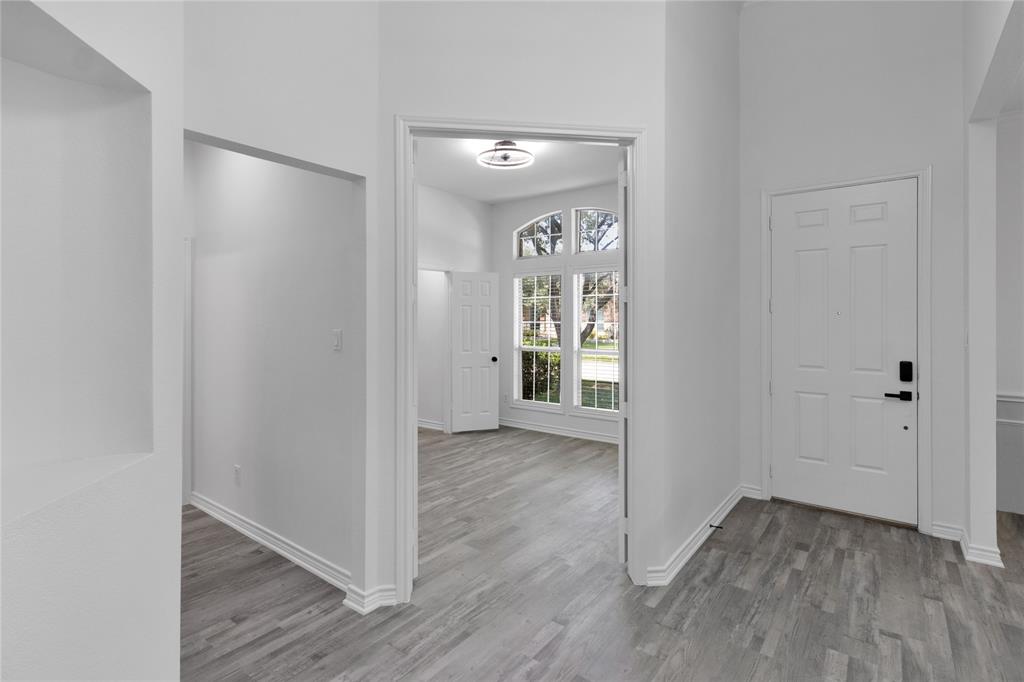 4037 Navarro Way Property Photo 5