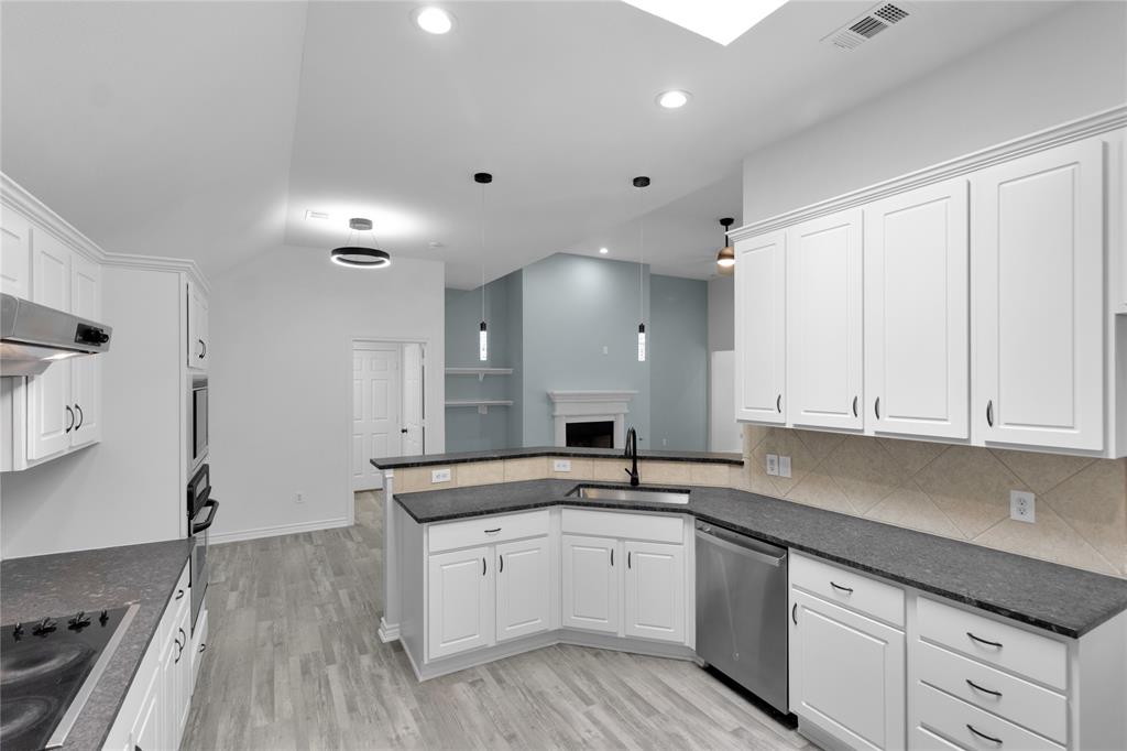 4037 Navarro Way Property Photo 19
