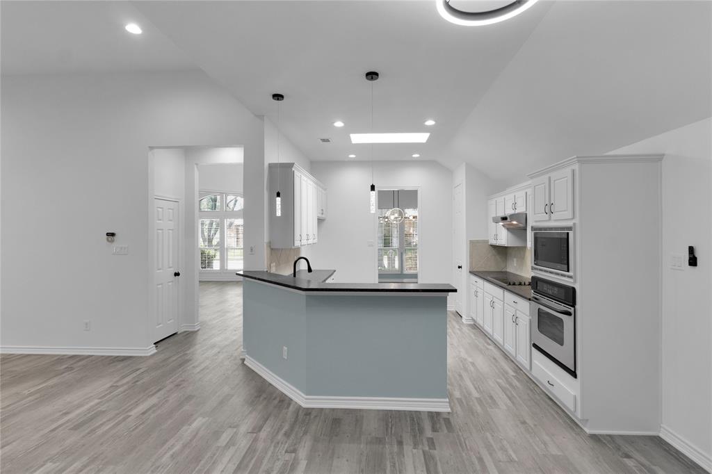 4037 Navarro Way Property Photo 20