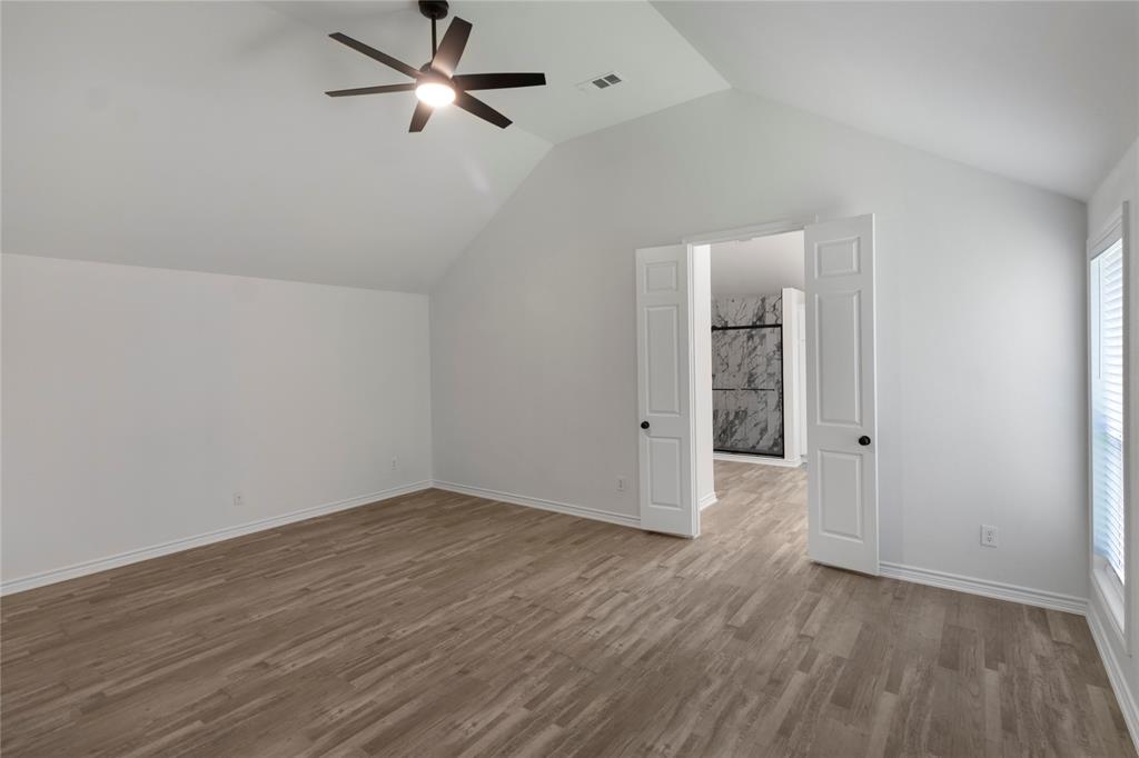 4037 Navarro Way Property Photo 23