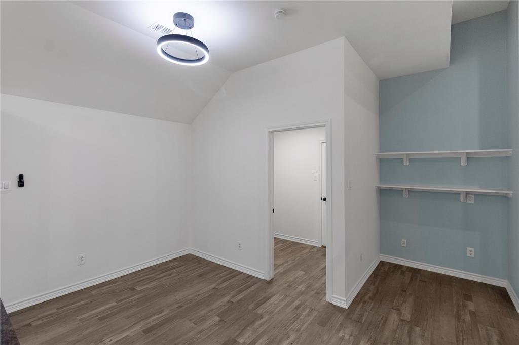 4037 Navarro Way Property Photo 31