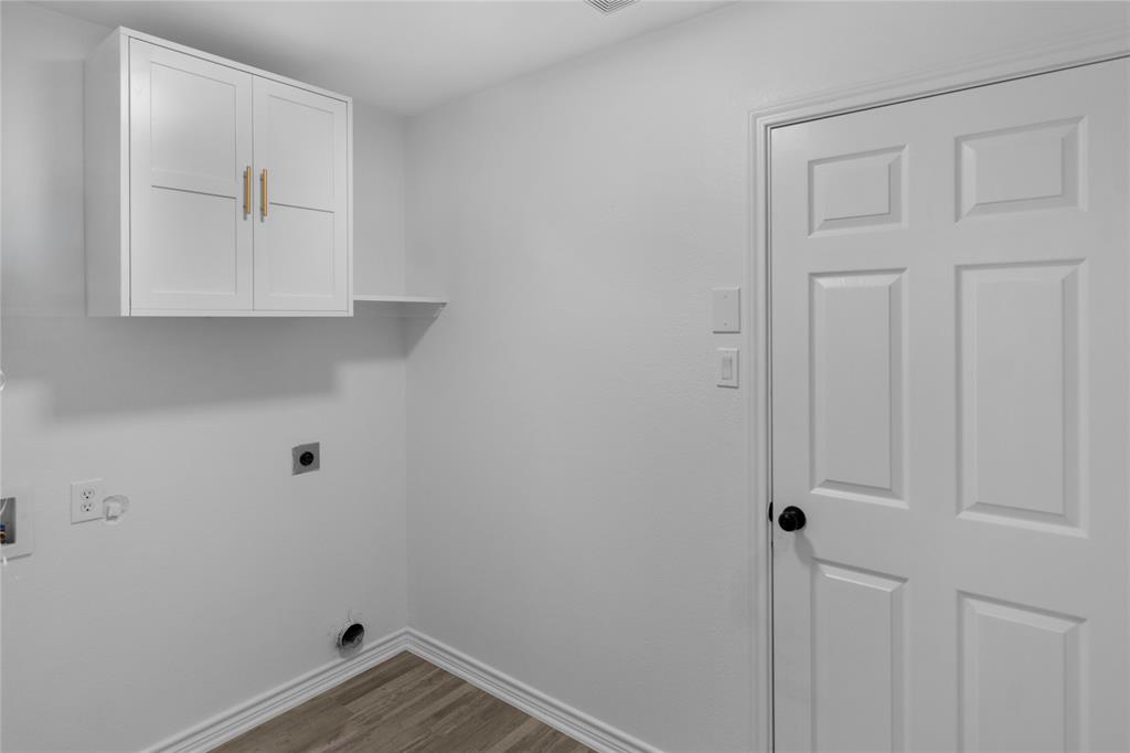 4037 Navarro Way Property Photo 35