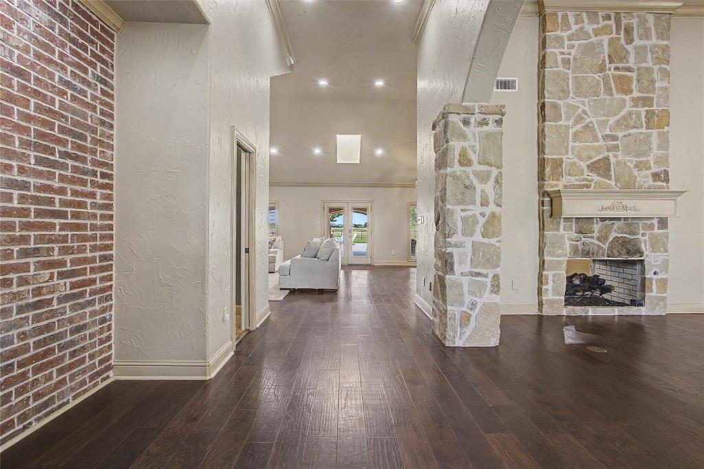 6815 Hardwick Road Property Photo 9