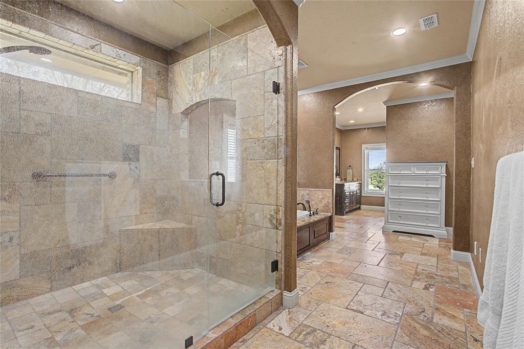 6815 Hardwick Road Property Photo 16