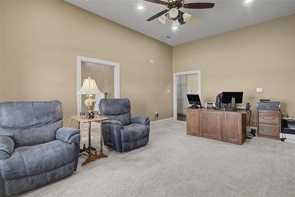 6815 Hardwick Road Property Photo 20