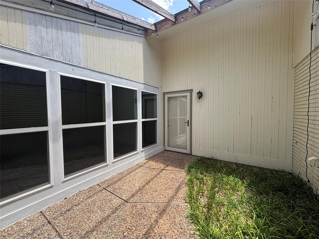 601 Westview Avenue 603 Property Photo 16