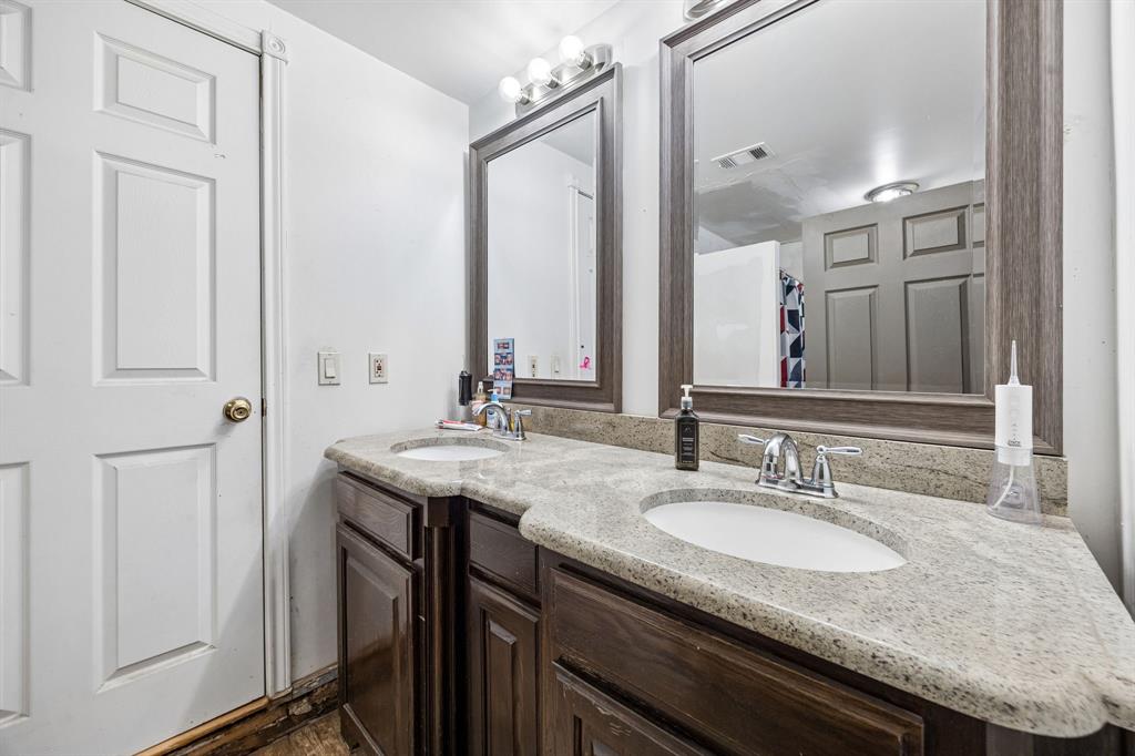 4294 Fm 36 Property Photo 16