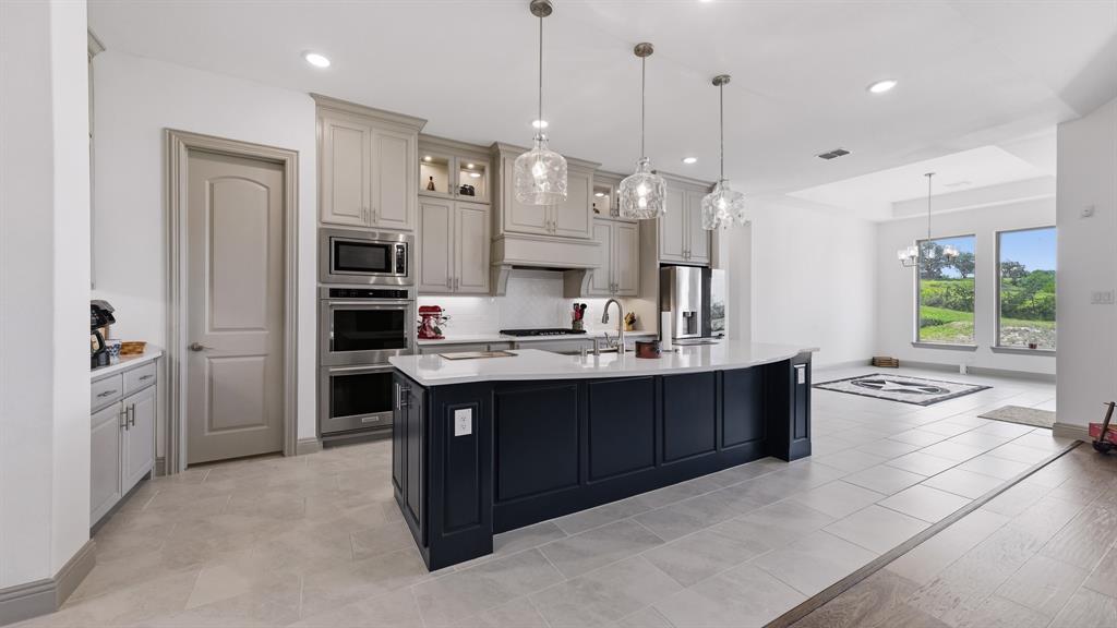 1000 Timber Hills Drive Property Photo 2