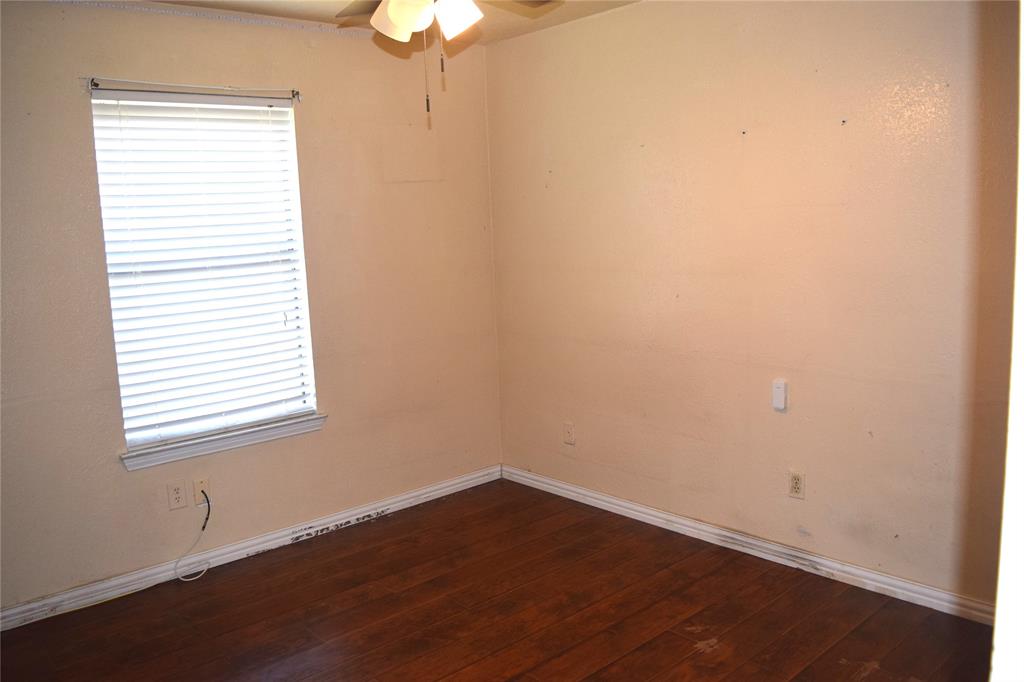 1806 Family Circle Property Photo 5