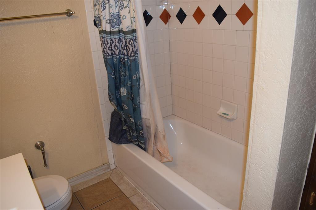 1806 Family Circle Property Photo 15