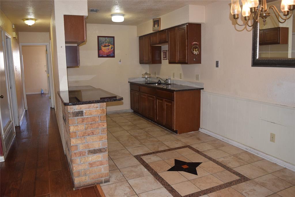 1806 Family Circle Property Photo 22