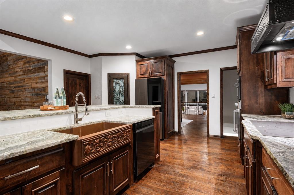 826 Skyline Drive Property Photo 10