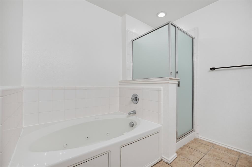 1612 Crown Point Drive Property Photo 20