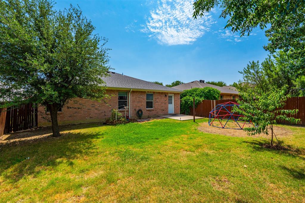 1612 Crown Point Drive Property Photo 27
