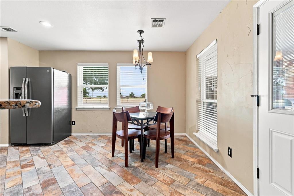 11555 Plainview Road Property Photo 16