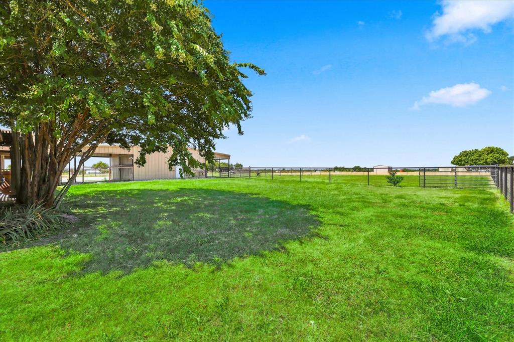11555 Plainview Road Property Photo 32