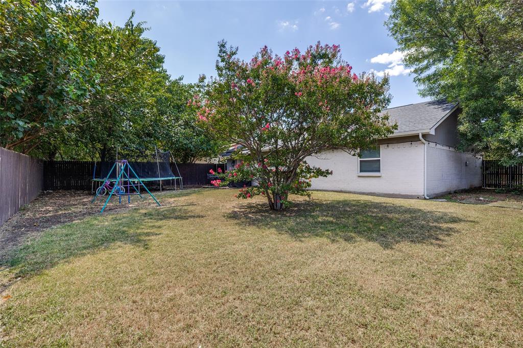 625 Park Center Boulevard Property Photo 24