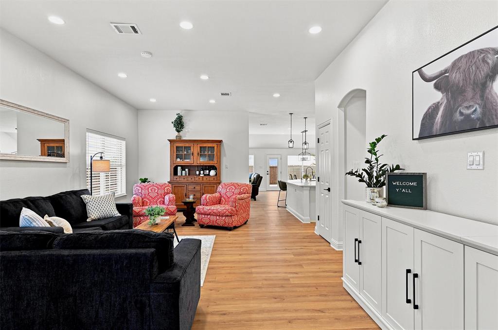 1341 Cedar Lake Drive Property Photo 6