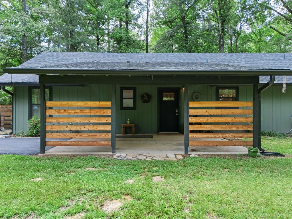 237 County Road 1525 Property Photo 2