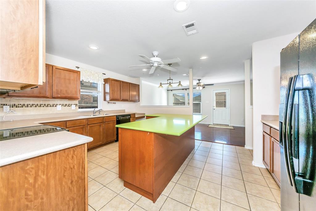 12644 Harvest Grove Drive Property Photo 15