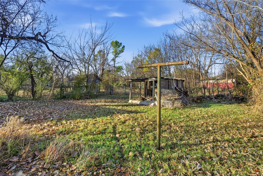 309 S Ostrom Avenue Property Photo 22