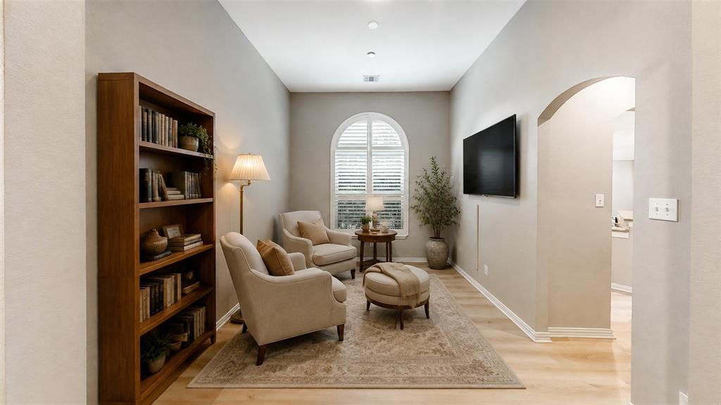3924 Appleton Lane Property Photo 11