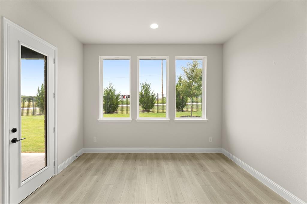 2223 Wickersham Road Property Photo 8