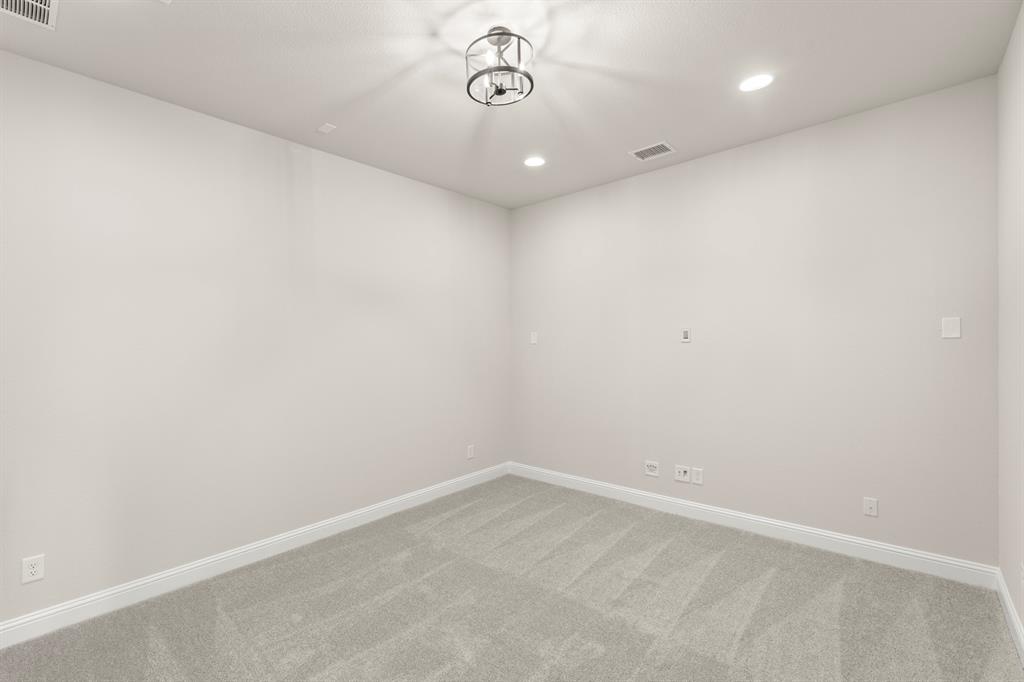 2223 Wickersham Road Property Photo 15