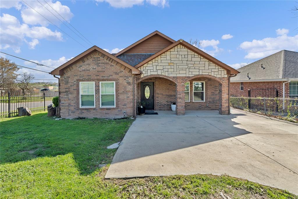 3022 Loving Avenue Property Photo 4