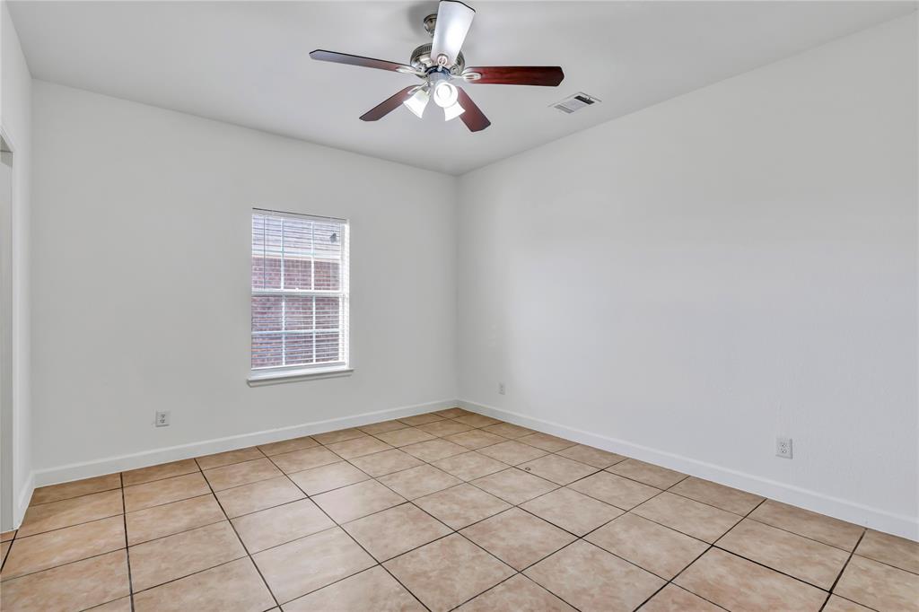 3022 Loving Avenue Property Photo 22